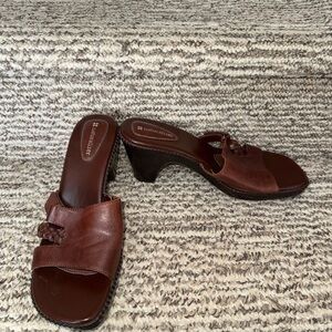 Naturalizer Women's Rave Brown Slide Sandals